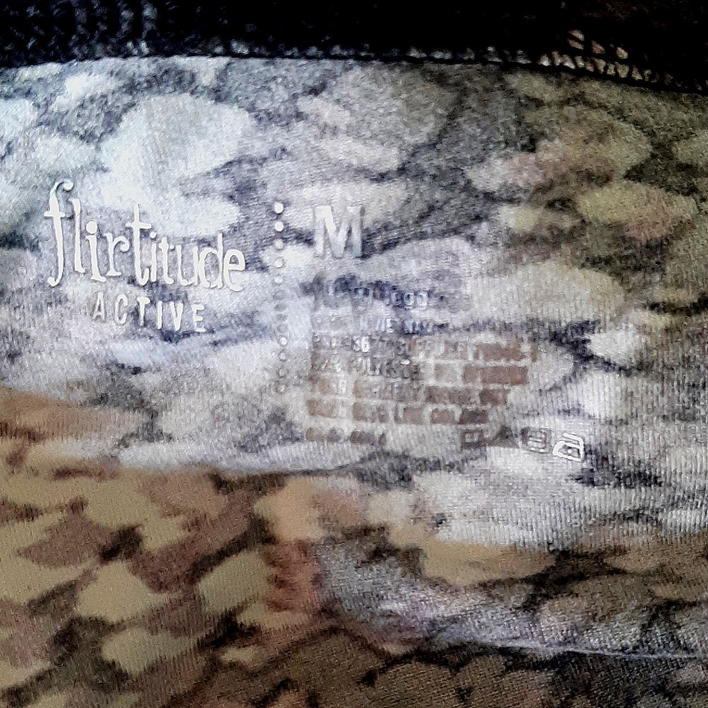 Multi-Color Leggings - Picture 4 of 4